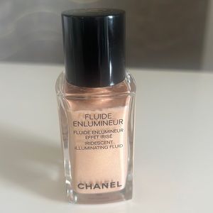 Chanel Iridescent illuminating fluid